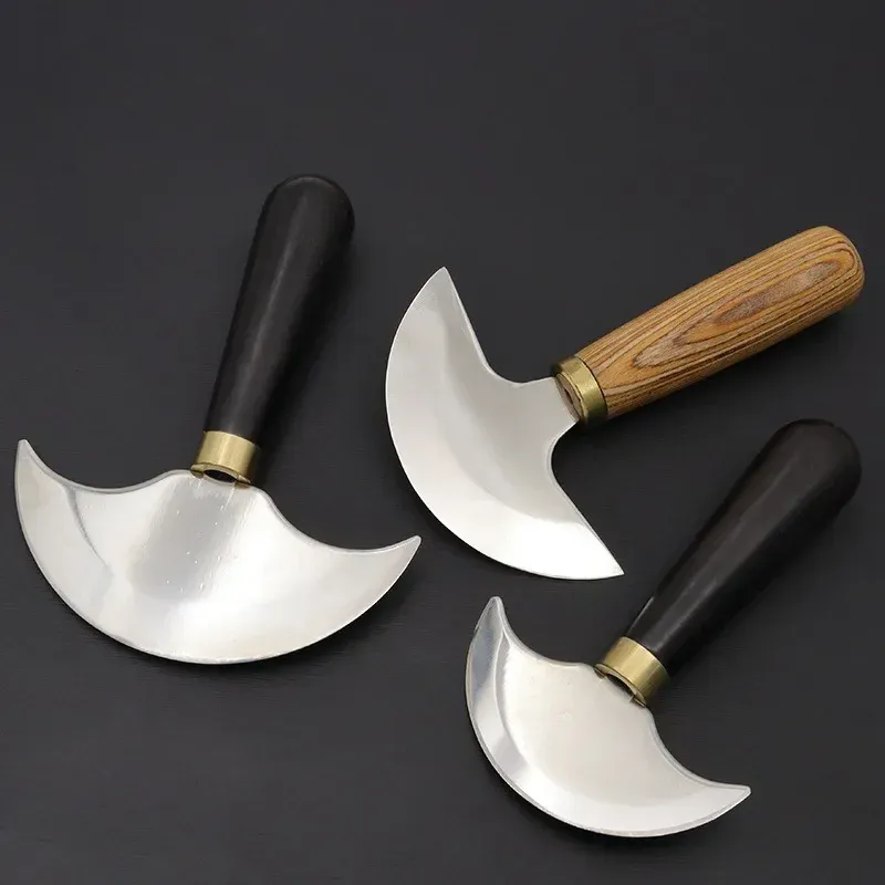 1 couteau demi-rond pour découpe et finition du cuir