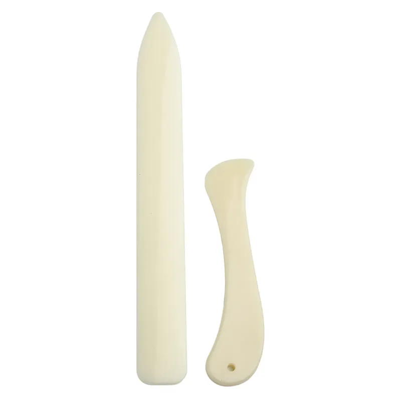 2 outils plioirs en os pour maroquinerie