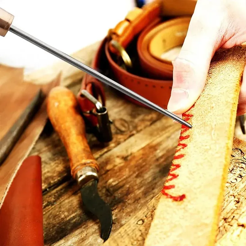 3 poinçons à manche bois pour artisanat cuir
