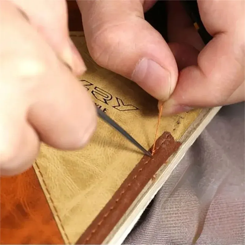 3 poinçons à manche bois pour artisanat cuir