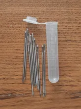 Avis clients – Lot de 30 aiguilles cuir triangulaires 5,2 à 7 cm inox