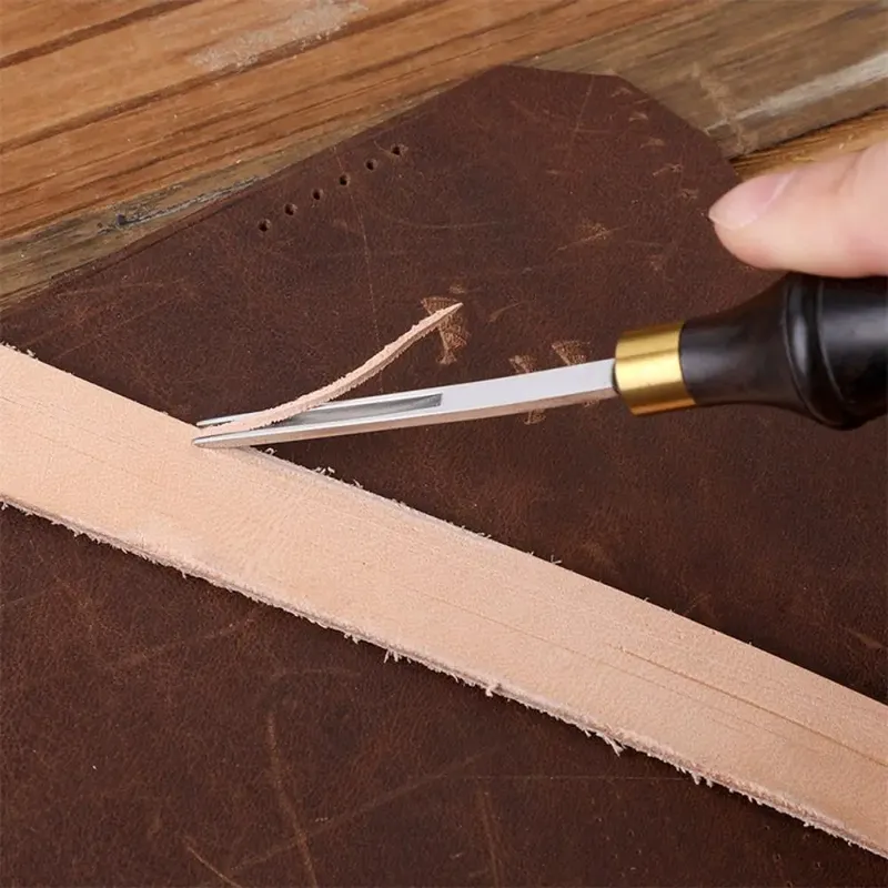 Biseauteuse à cuir professionnelle 0,6 à 2,25 mm manche bois