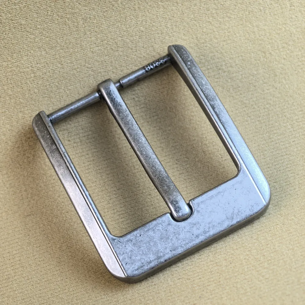 Boucle ceinture alliage 40 mm argent antique ardillon
