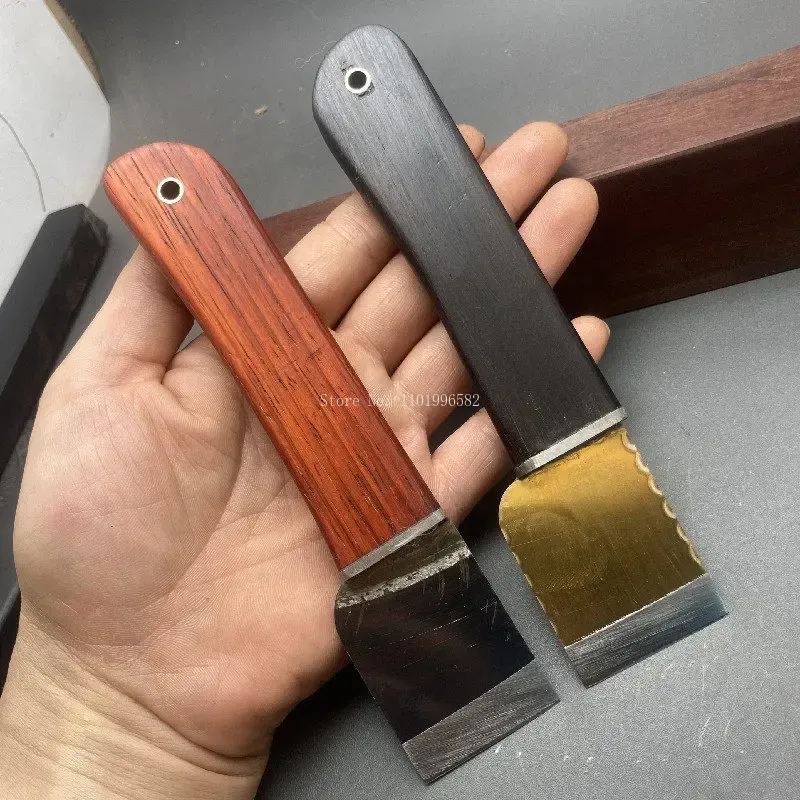 Couteau découpe cuir lame acier rapide manche bois