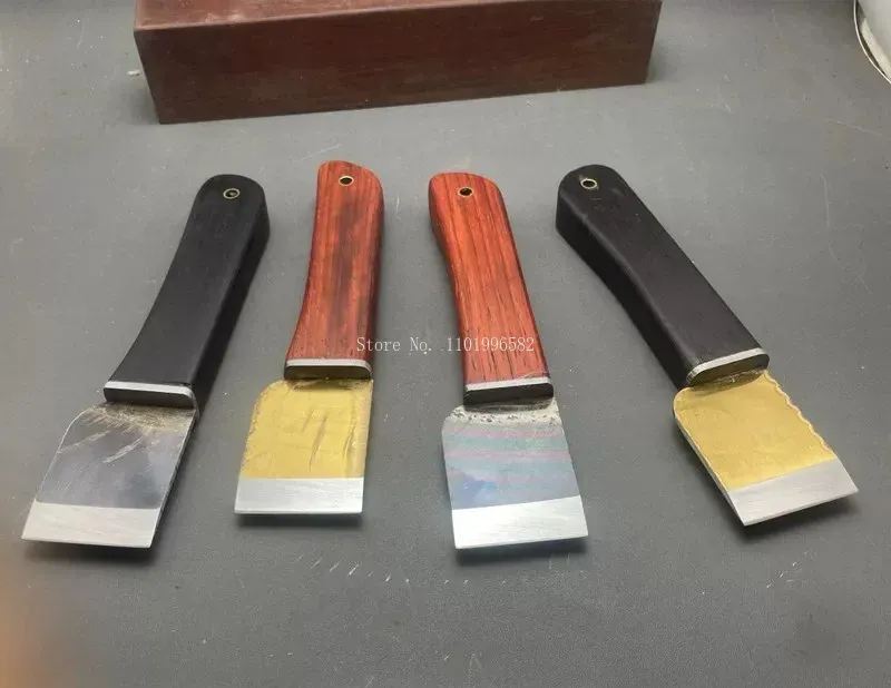 Couteau découpe cuir lame acier rapide manche bois
