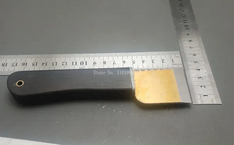 Couteau découpe cuir lame acier rapide manche bois