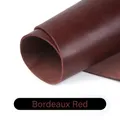 Cuir de bœuf tanné végétal 1,0 à 2,0 mm – Couleur Rouge Bordeaux