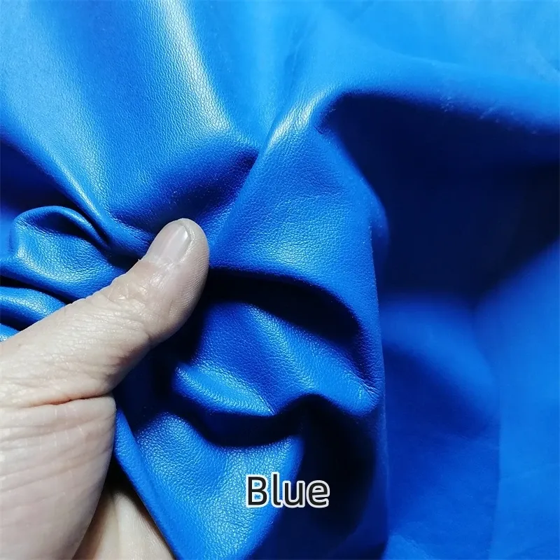 Cuir de mouton 0,5 à 0,8 mm 20 x 30 cm