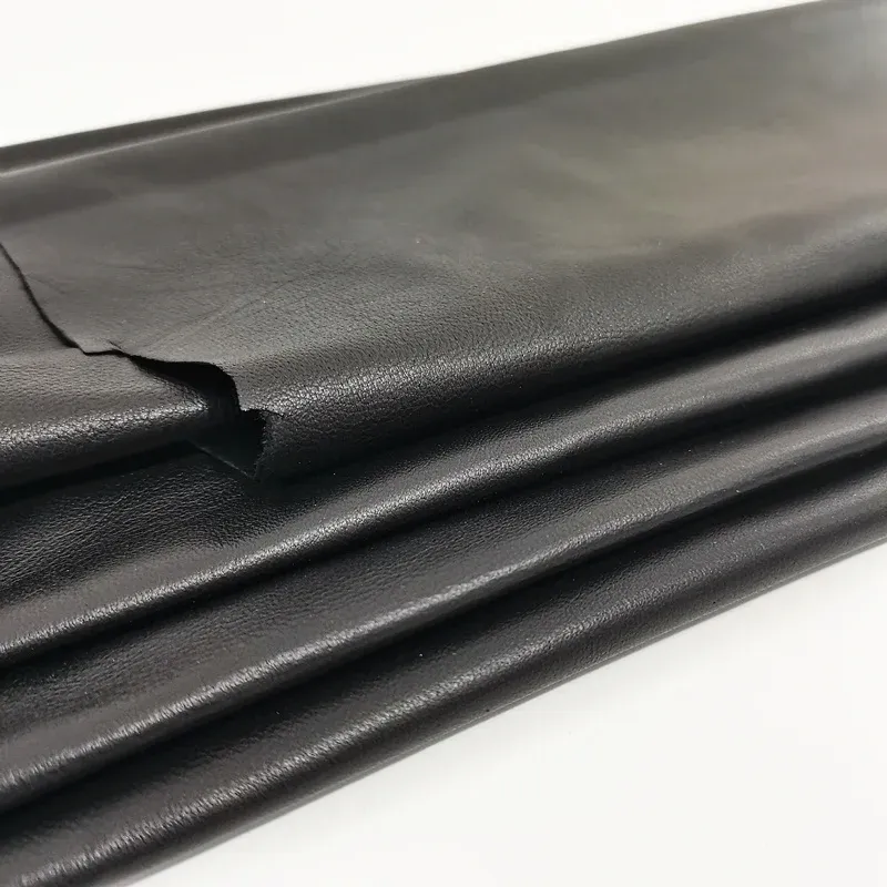 Cuir de mouton 0,6 mm 30 x 30 cm pour artisanat