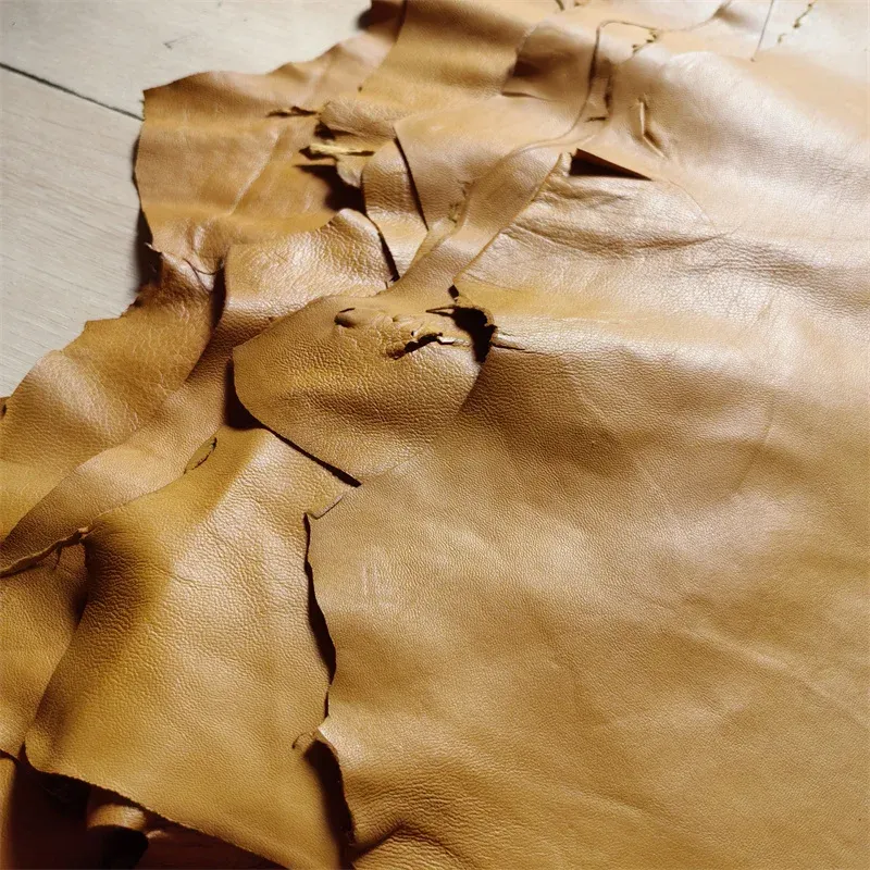 Cuir de mouton véritable 0,4 à 0,6 mm pour vêtement