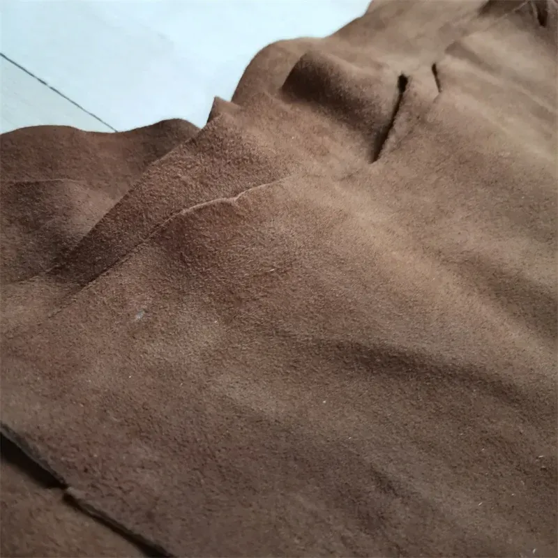 Cuir de mouton véritable 1 mm pour vêtement