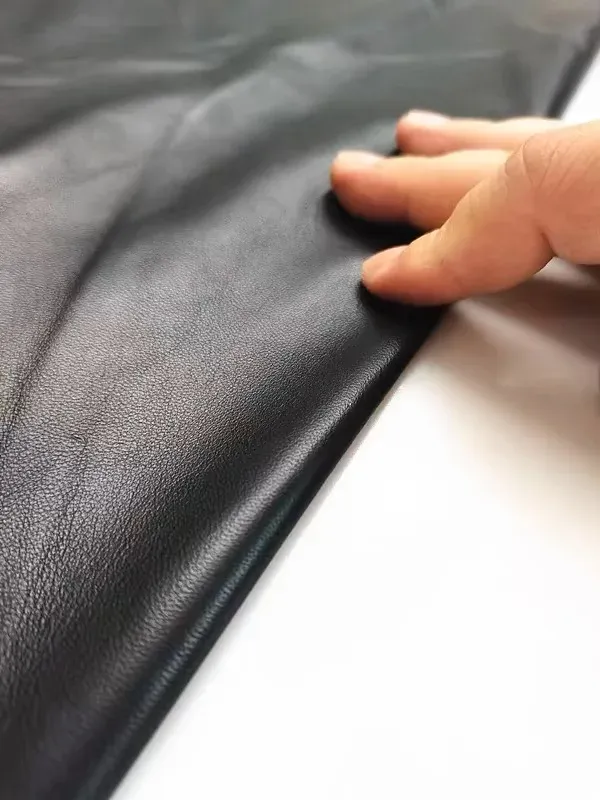 Cuir de mouton véritable ultra-fin 10 à 30 cm