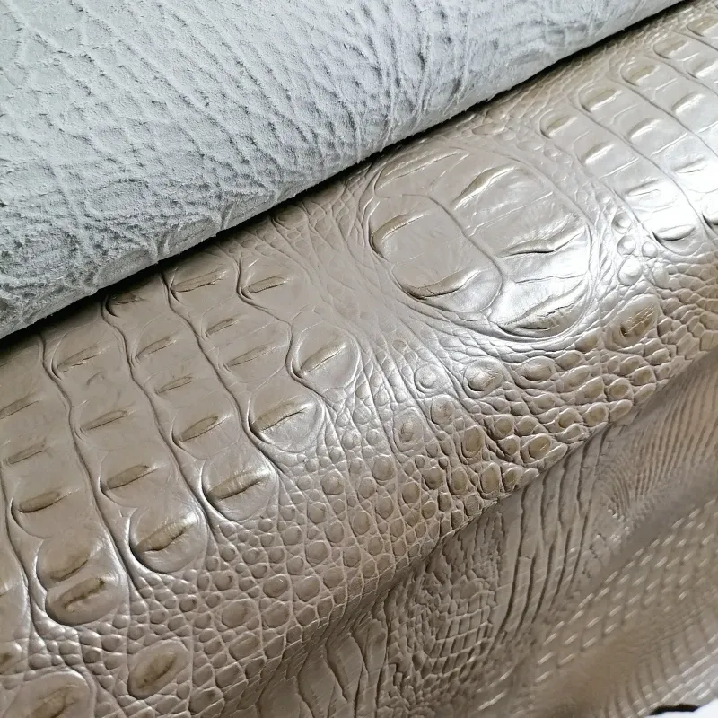Cuir de vachette crocodile argenté 1,1 mm