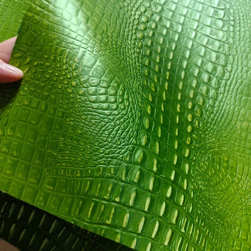 Cuir de vachette motif crocodile 1,5 mm