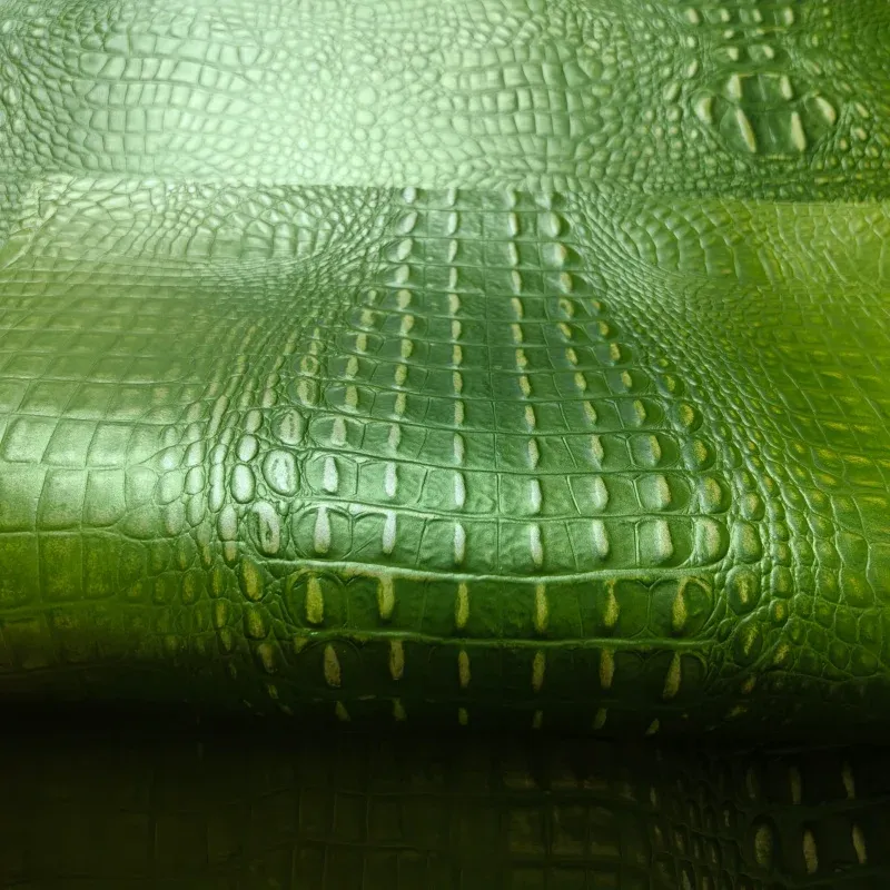 Cuir de vachette motif crocodile 1,5 mm