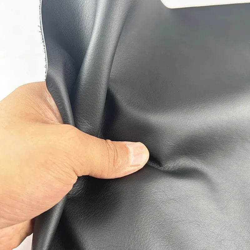 Cuir de vachette nappa noir 1,2 mm pour sacs