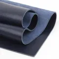 Cuir de vachette rigide tanné végétal 10 à 38 cm – Couleur Bleu