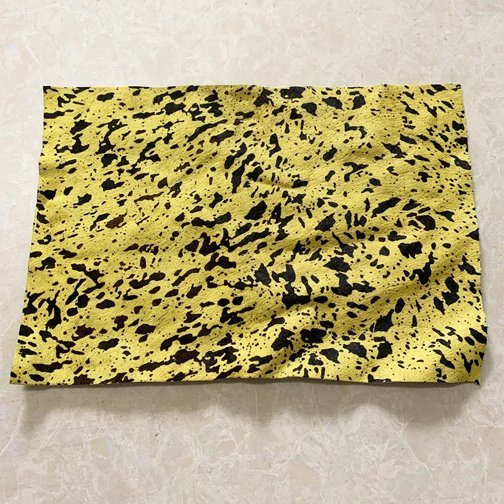 Cuir gaufré cheval 20x30 cm pour artisanat
