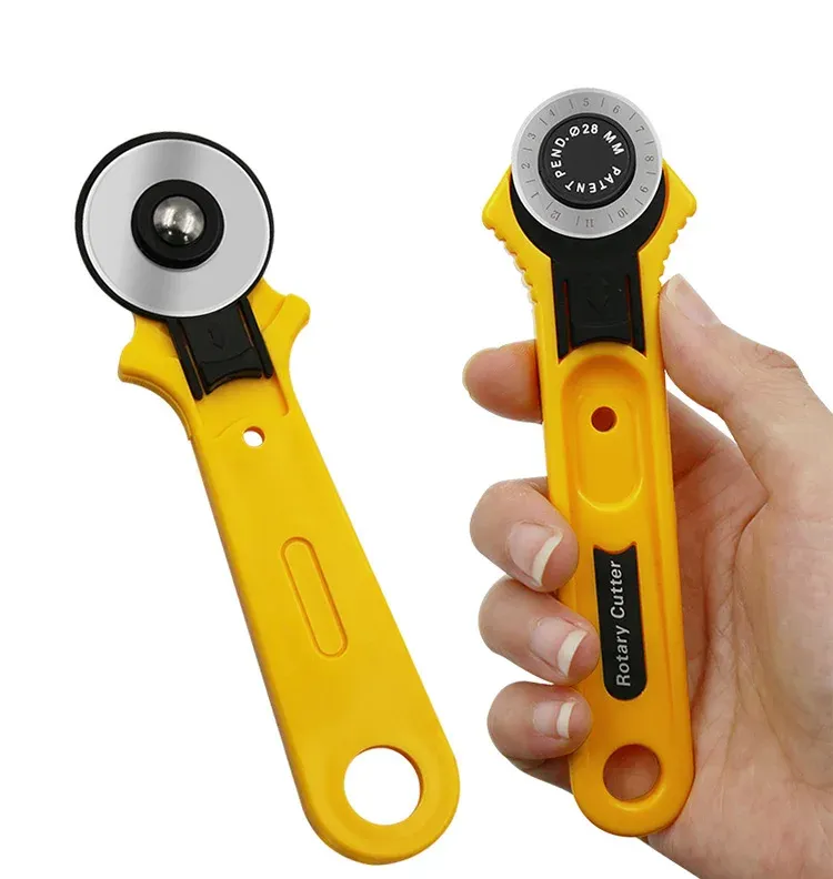 Cutter rotatif 28 à 45 mm pour patchwork et cuir