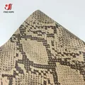 Feuilles PU motif serpent 20x30 cm pour artisanat – Couleur Gris