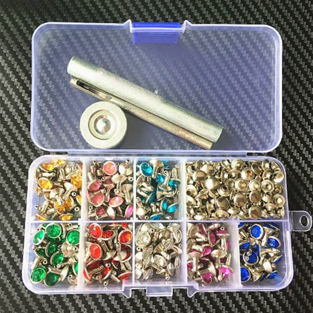 Kit rivets et strass pour décoration cuir