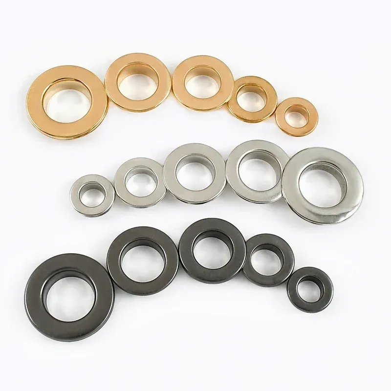 Lot de 100 œillets cuivre 3,5 à 10 mm