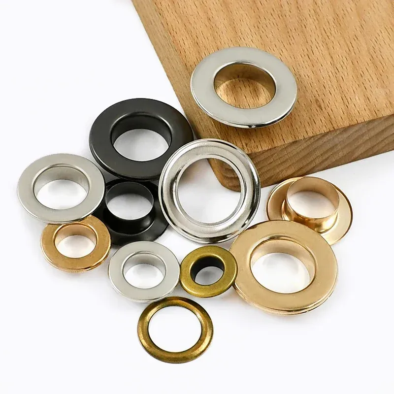 Lot de 100 œillets cuivre 3,5 à 10 mm