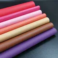 Lot de 7 feuilles PU motif litchi arc-en-ciel 20x30 cm – Couleur Red Series