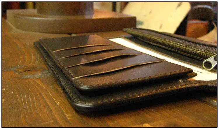 Modèle pochette main en cuir acrylique 19 à 9 cm