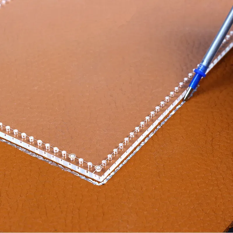 Modèle sac fourre-tout femme en cuir acrylique