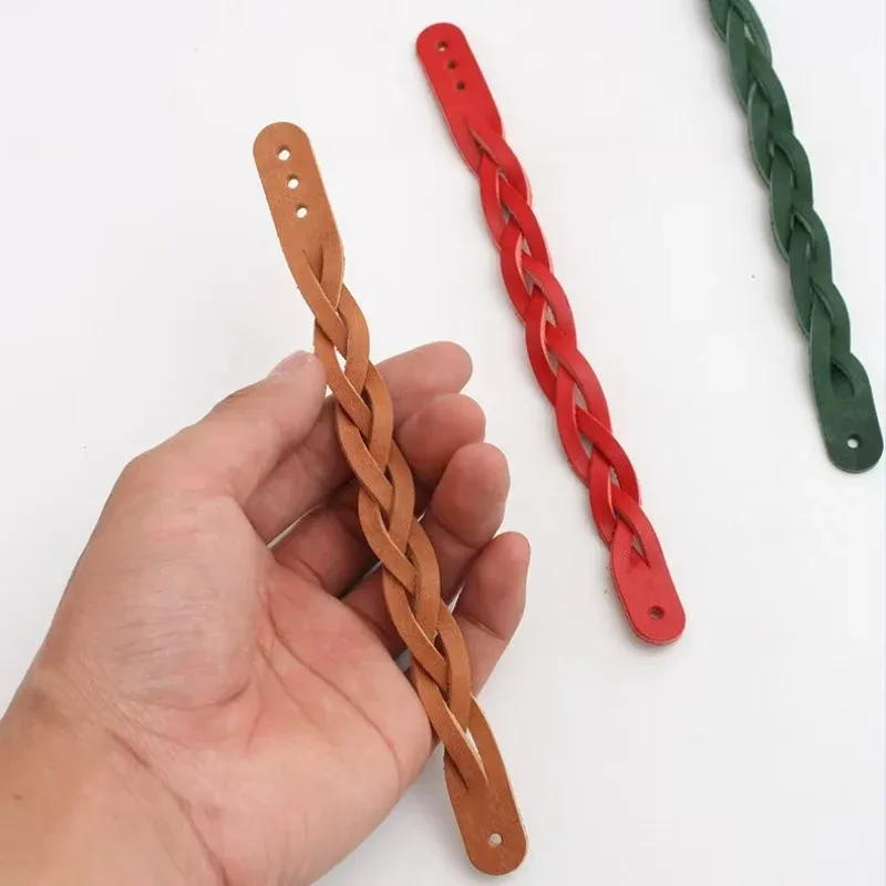 Moule découpe bracelet cuir 3 brins