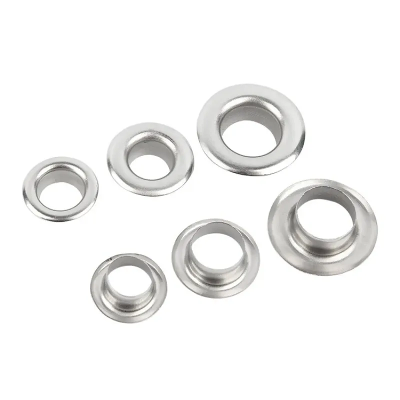 Œillets et rivets creux inox M4,5 à M17