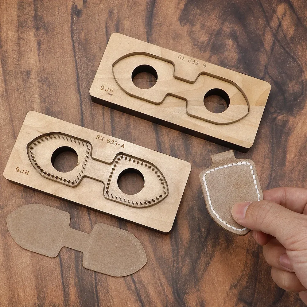 Outil découpe cuir pour tirettes et ornements