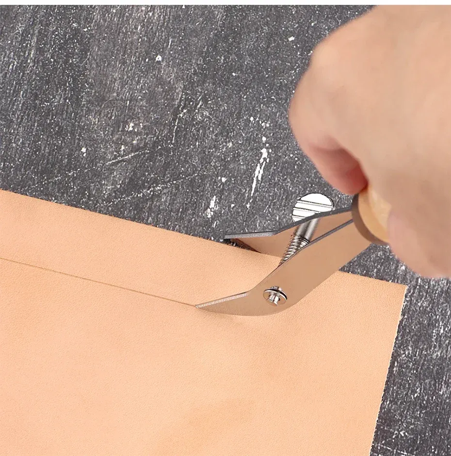 Outil rainurage marquage bord cuir largeur réglable fait main