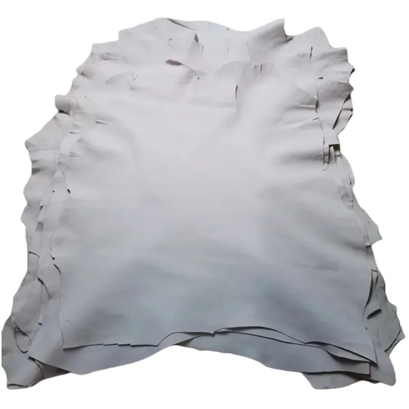 Peau de mouton 0,7 mm 20 x 30 cm pour artisanat