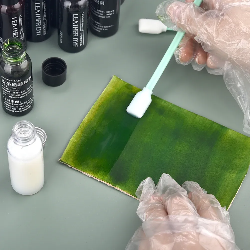 Peinture à huile pour bord cuir 30 ml finition et artisanat