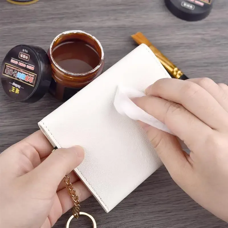 Peinture réparation cuir 50 ml pour chaussures et canapés