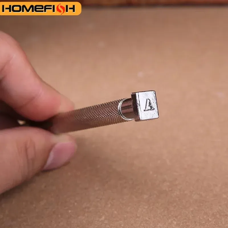 Poinçons alphabet et chiffres 3 à 6 mm pour cuir