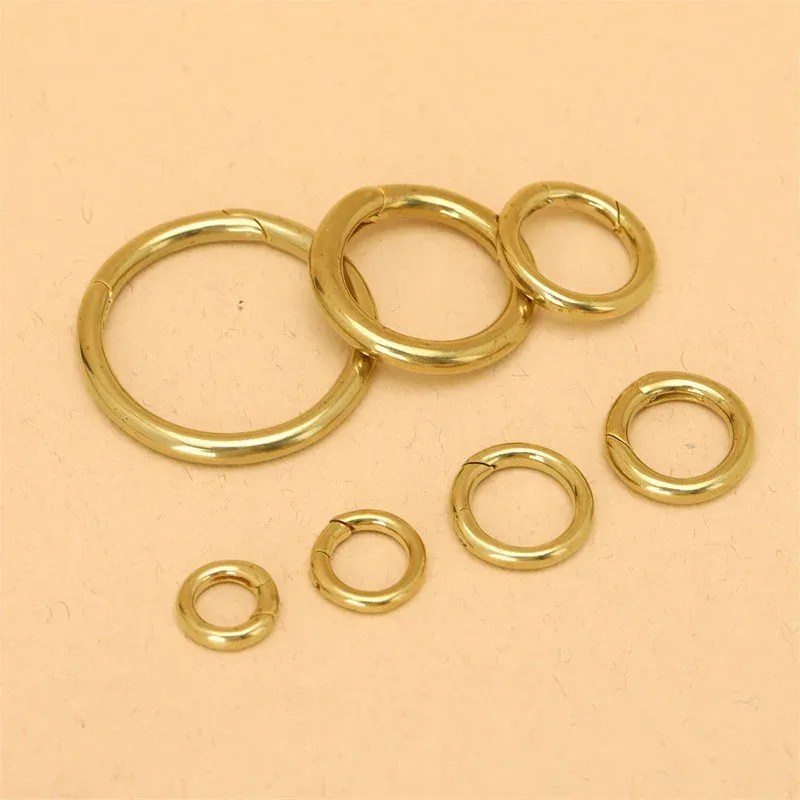 Porte-clés ressort laiton 13 à 30 mm