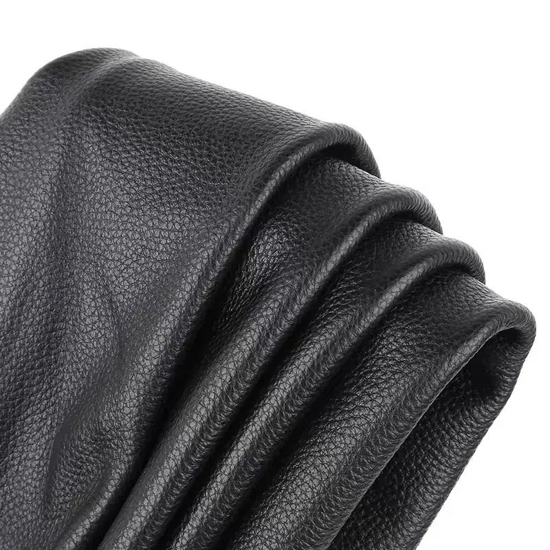 Tissu cuir de vachette motif litchi noir