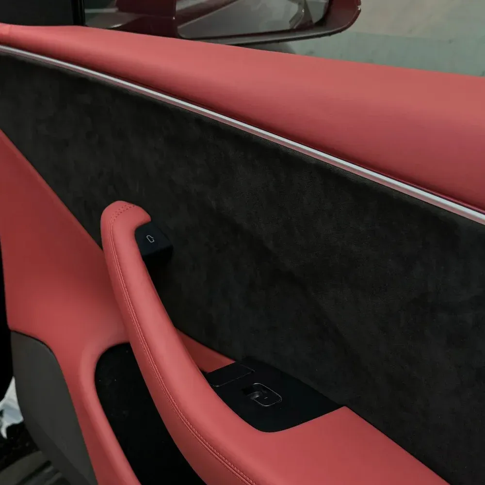 Tissu daim auto-adhésif PU 30 à 150 cm