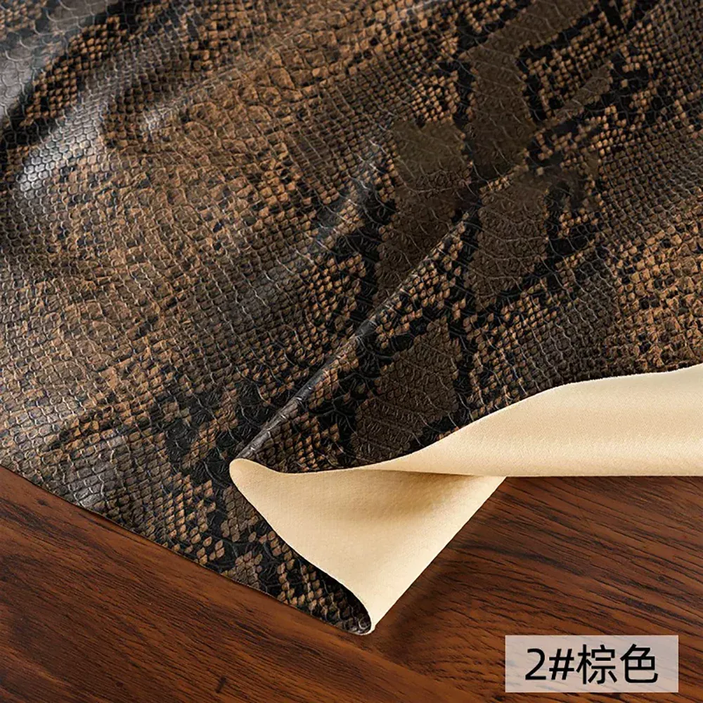 Tissu PU motif serpent 3D pour vêtement