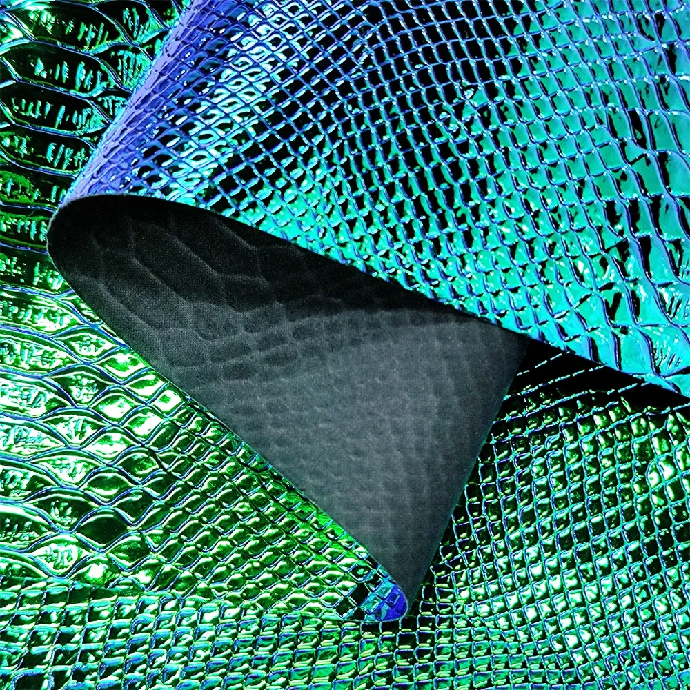 Tissu similicuir PU crocodile 30 x 135 cm holographique