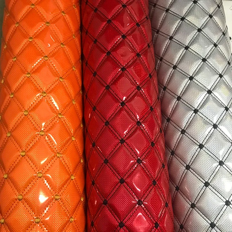 Tissu similicuir PU matelassé laser pour automobile